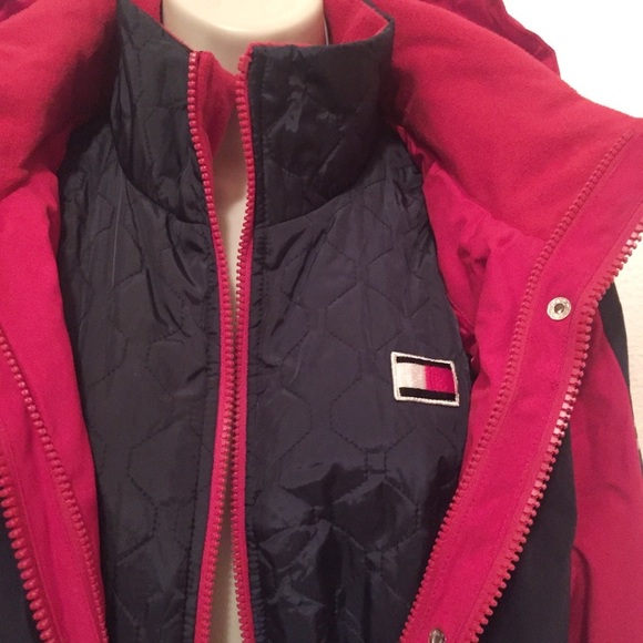 Tommy Hilfiger 3 in 1 Women's with Spellout jacket Medium - Picture 7 of 15